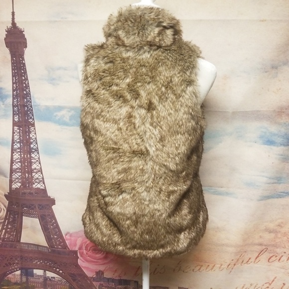 Lemon TART faux fur vest - Picture 4 of 8